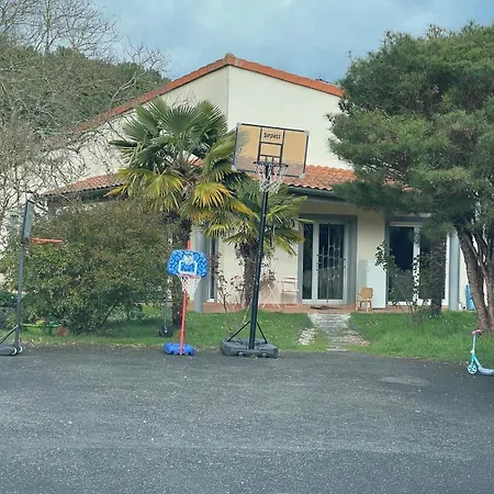 Nyaraló With A Pool